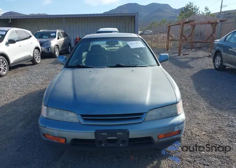 1994 Honda Accord Ex z USA, uszkodzony, nr VIN JHMCD5669RC108685